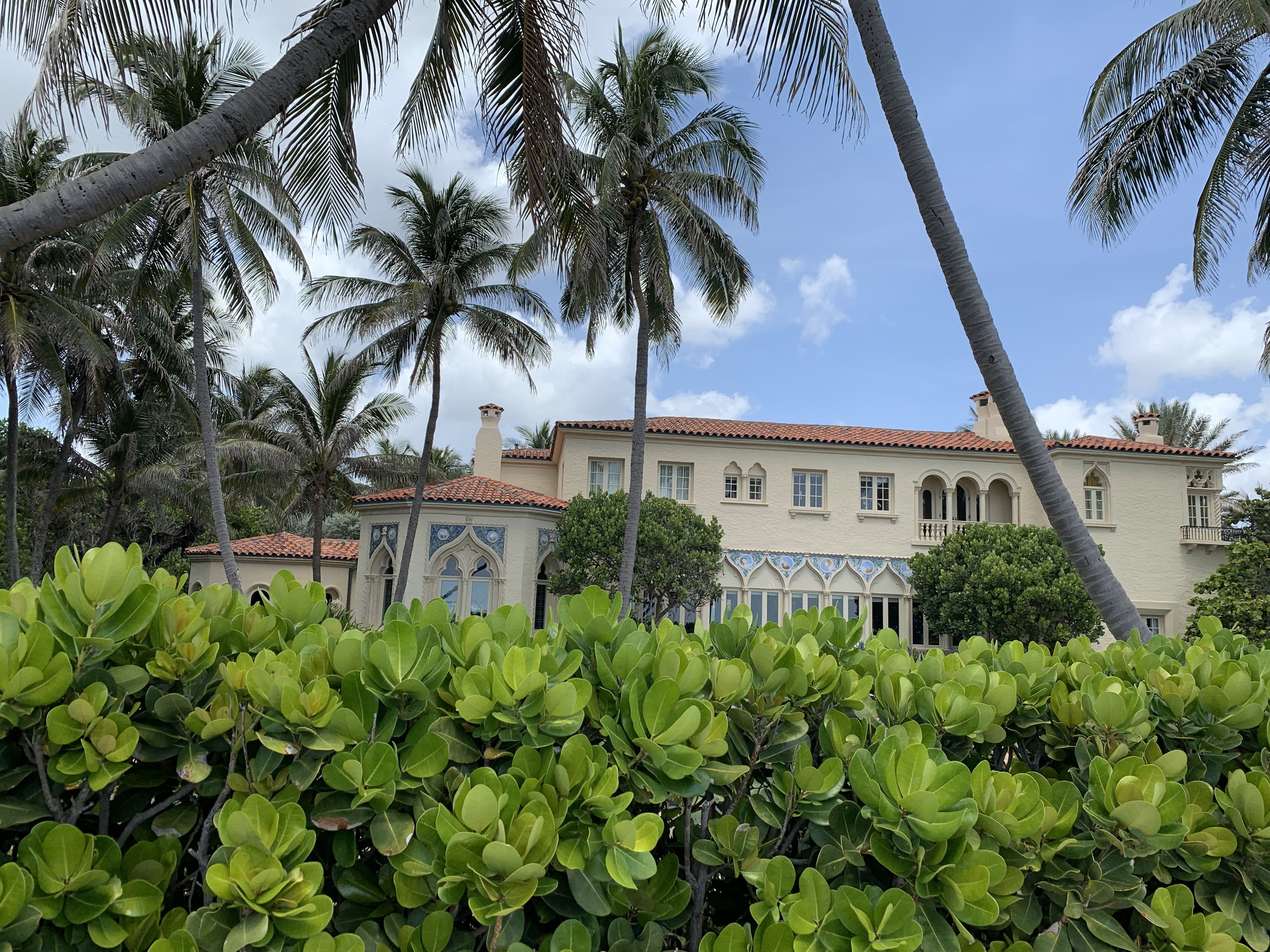 Photo of house with shrubbery